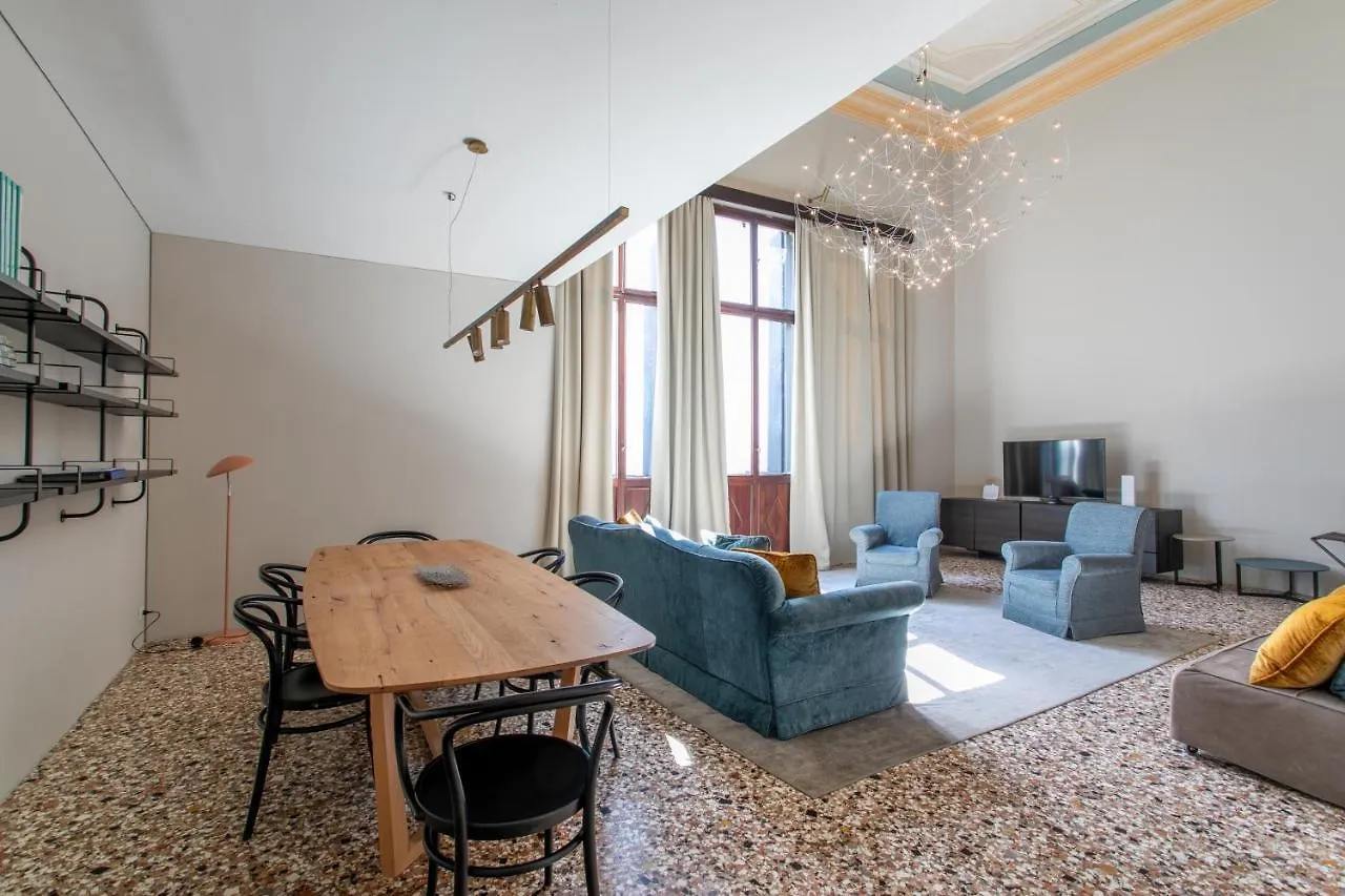 Apartment Ferienwohnung Infinite House Ca' Vendramin Venedig