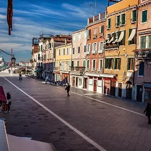 Superior In Via Garibaldi By Bricola Apartment