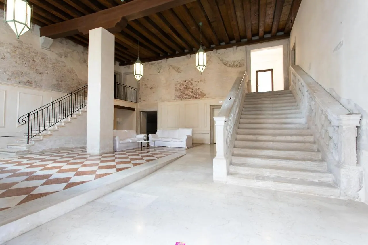 Infinite House Ca' Vendramin Apartment Venice